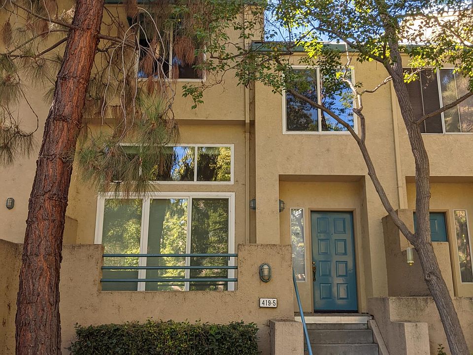1st image of 419 Galleria Dr APT 5