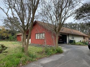 10620 Osceola Dr, New Port Richey, FL 34654