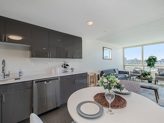 4th image of 3320 Spinnaker Ln #Mnndsk