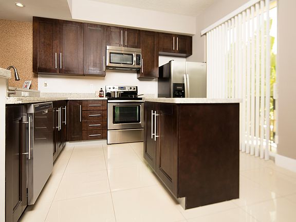 2nd image of 2649 N Federal Highway #T.H. 4