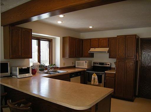 3rd image of 5298 E Bear Lake Dr