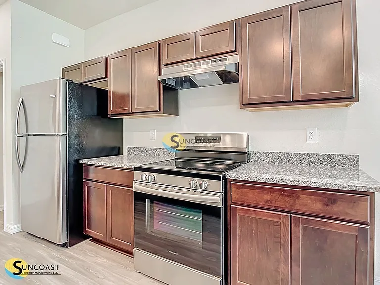 585 Marion Oaks Pass — Photo 15