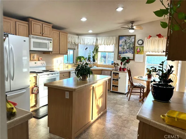 718 Sycamore Ave Space 16, Vista, CA 92083