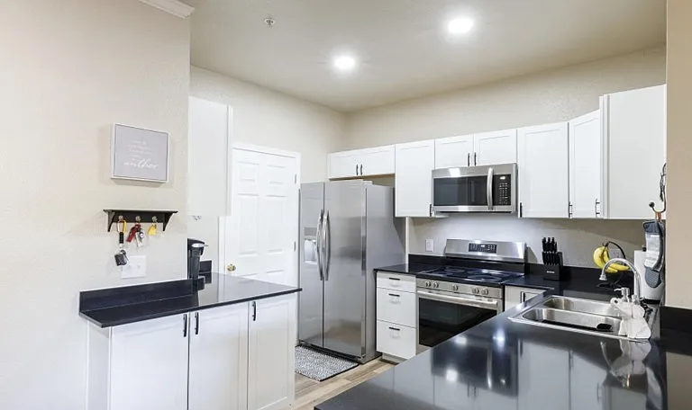 5301 E Van Buren St #1089 — Photo 3
