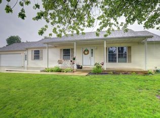 311 W Jefferson St, Pesotum, IL