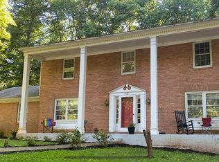 1121 Cherokee Trl, Martinsville, VA 24112