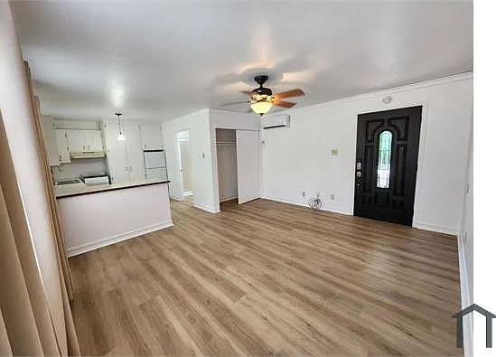 5272 Concord Blvd — Photo 12