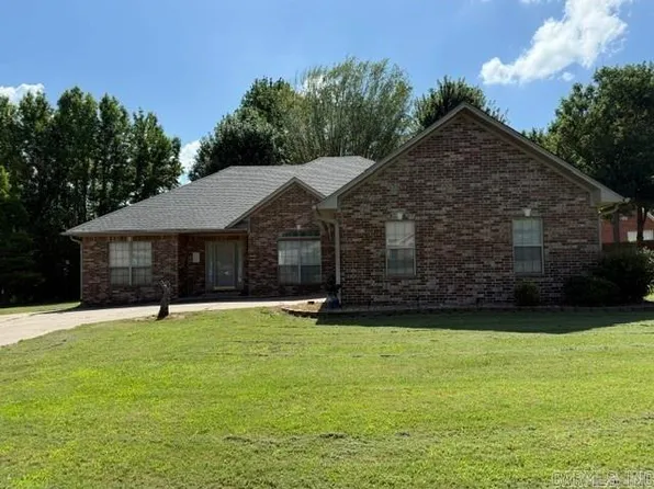 474 Channel Cir, Russellville, AR 72802