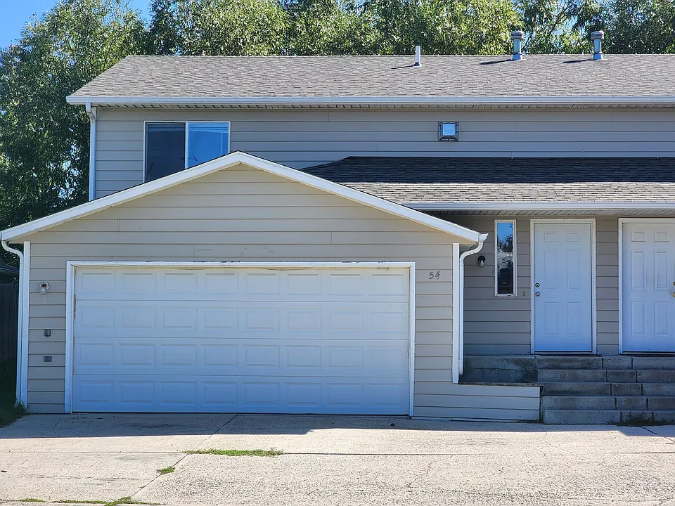 54 N 25th Ave