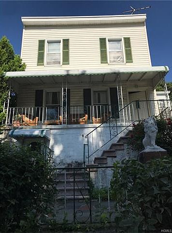 1st image of 245 Crescent Pl