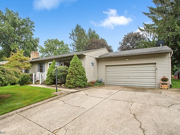 2nd image of 1374 Whitehall Dr
