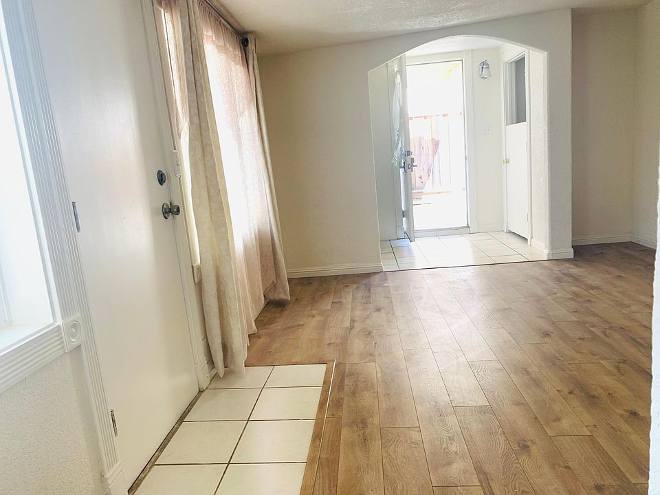 1st image of 10207 Alhambra Ave #B
