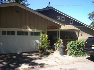 2519 Perkins Ln W, Seattle, WA 98199