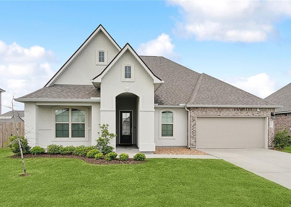 1st image of 117 Winford Arbor Ln