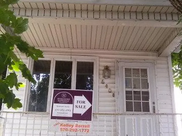 640 E 4th St, Mount Carmel, PA 17851