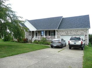 181 Ashland Meadows Dr, Taylorsville, KY 40071