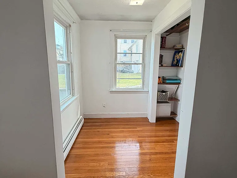 58 Farrar Ave — Photo 20