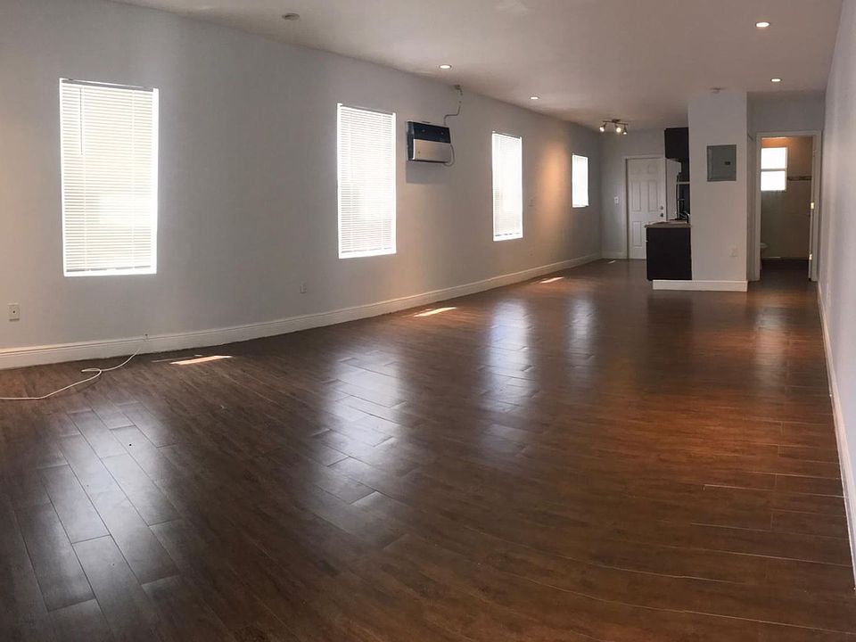 1st image of 1533 NW 2nd St #131-U