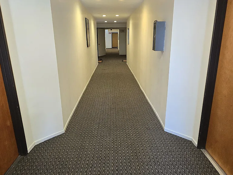 2251 Crenshaw Blvd #6 — Photo 19