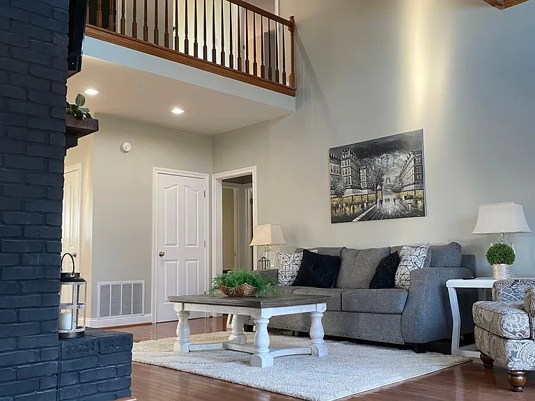 3340 Upton Rd — Photo 9