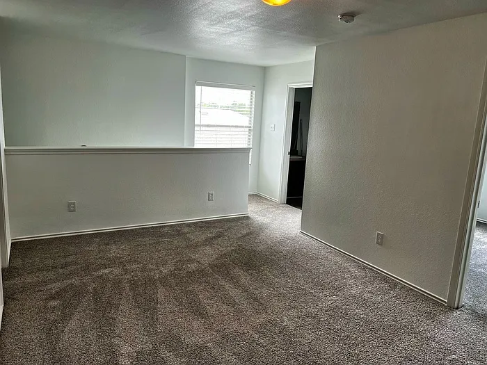 12313 Drummond Dr — Photo 6