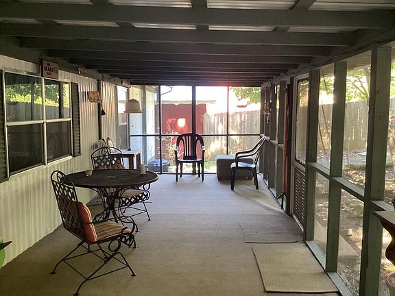 5th image of 4423 Rock Creek Rd