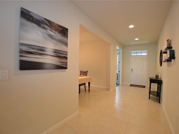 5th image of 2220 Landside Dr