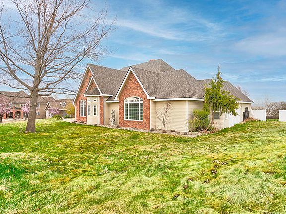 51MaplewayRdExteriorEdits-007copy