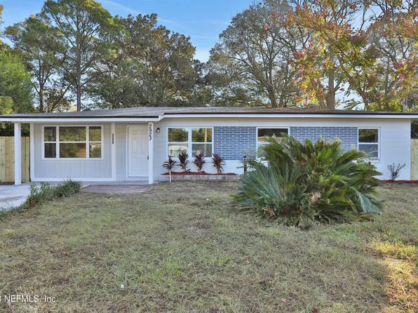 2923 WYCOMBE Drive W, Jacksonville, FL 32277