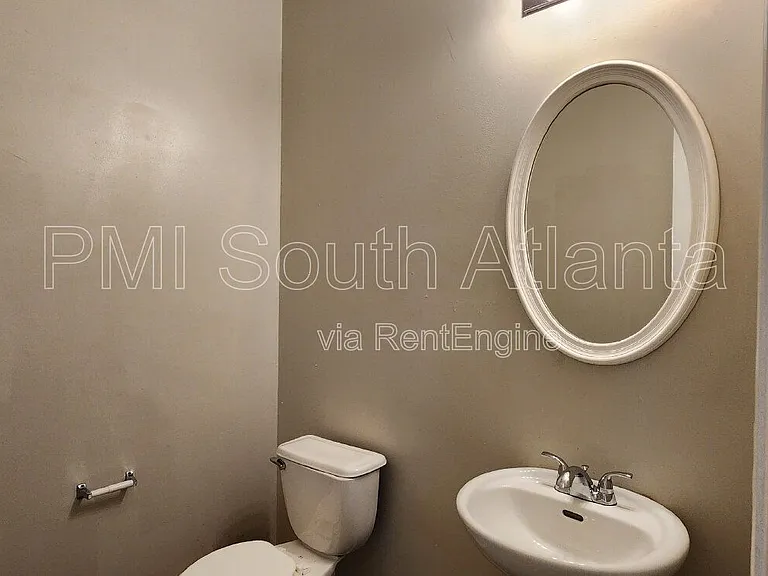 1749 Carrington Dr — Photo 7