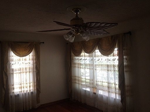 5th image of 3112 Norfolk Ave