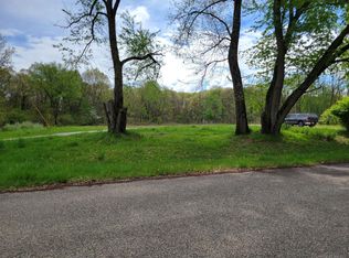 57081 Highfield Rd, Three Rivers, MI 49093