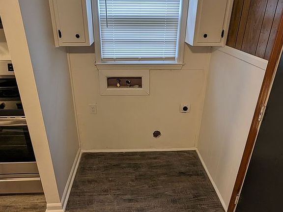 5th image of 114 Coldbrook Dr