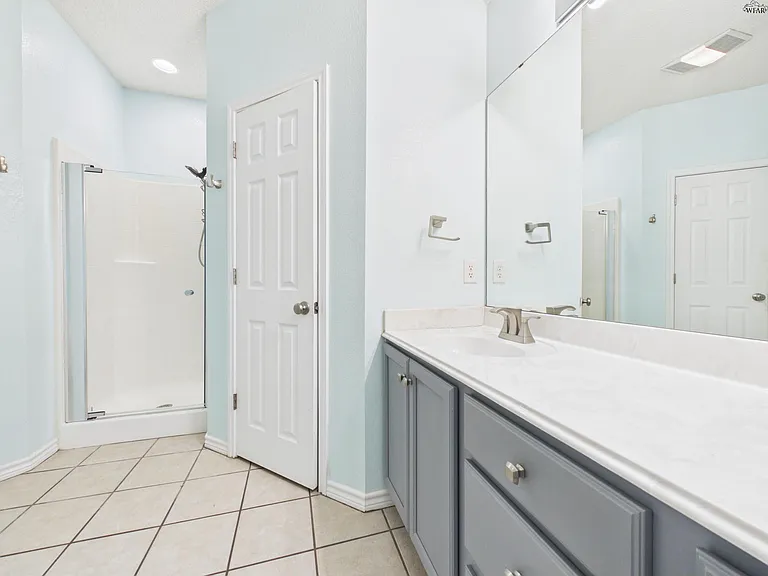 5516 Chinaberry Dr — Photo 30