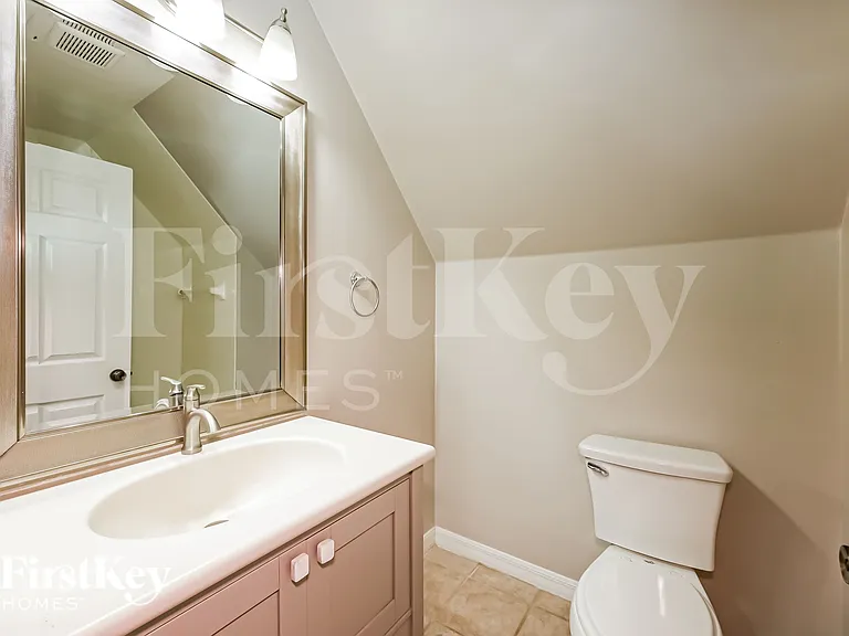 9264 Cypress Dr N — Photo 14
