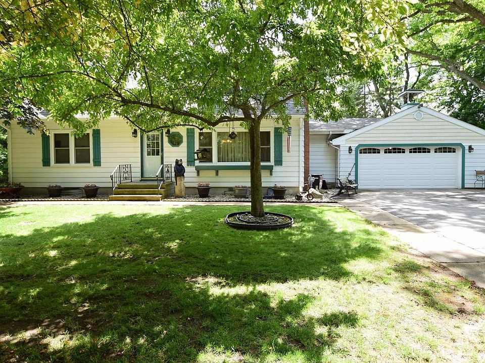 1st image of 29625 Timberlane Dr