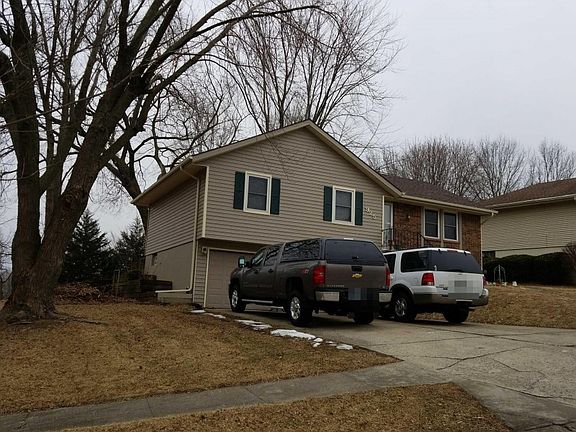 2nd image of 925 Shiloh Ct