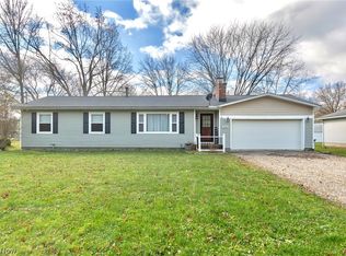 2940 Sunside Dr, Akron, OH 44321