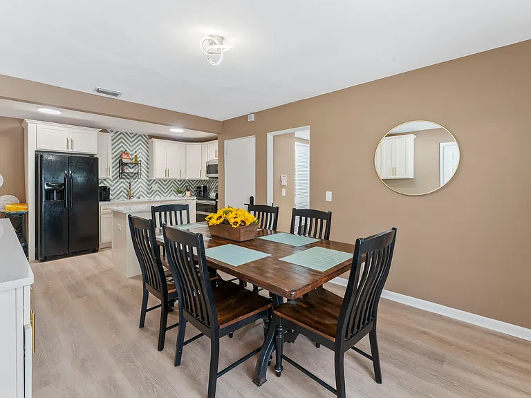 6272 Spring Forest Cir #5 — Photo 28