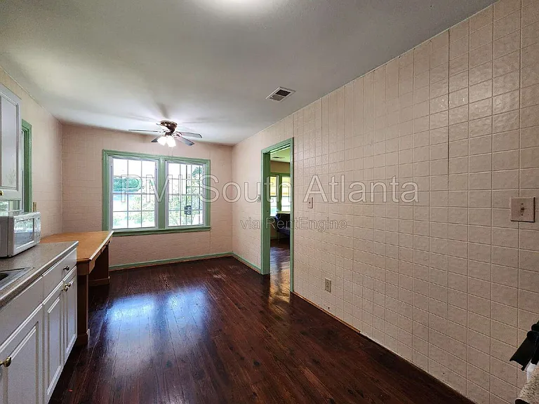 2480 Spring Garden Dr SW — Photo 5