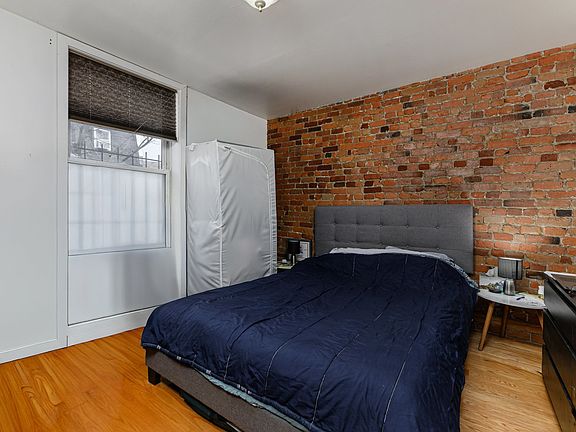 4th image of 1434 Rue Poupart #1436