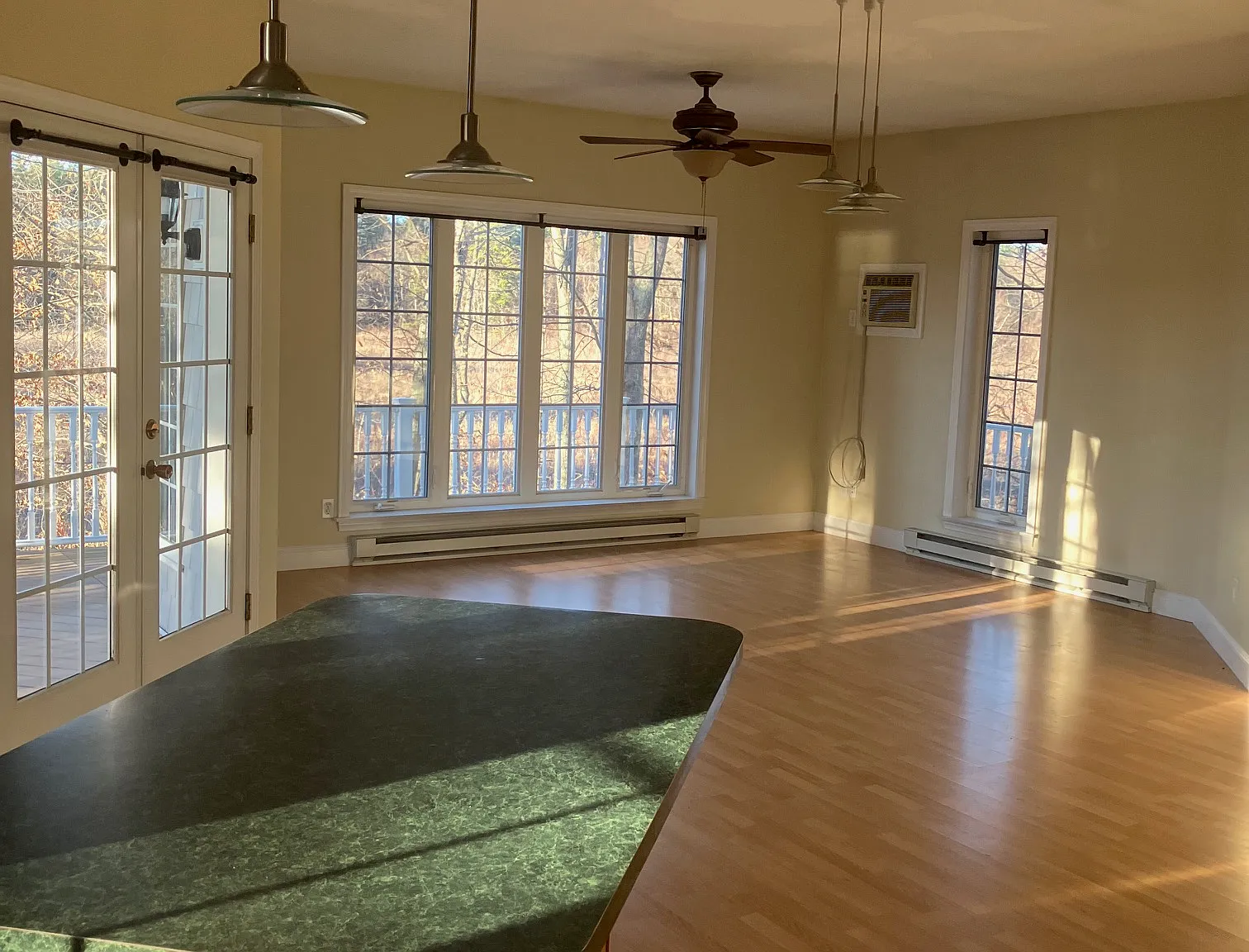 2 bed, 1267 sqft, $2,600 — Photo 4