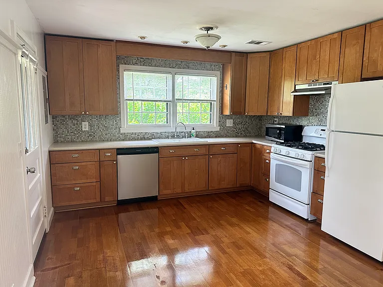 371 Cascade Dr NW — Photo 6
