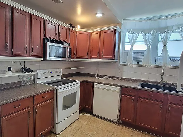 5415 Dresden Ave — Photo 8