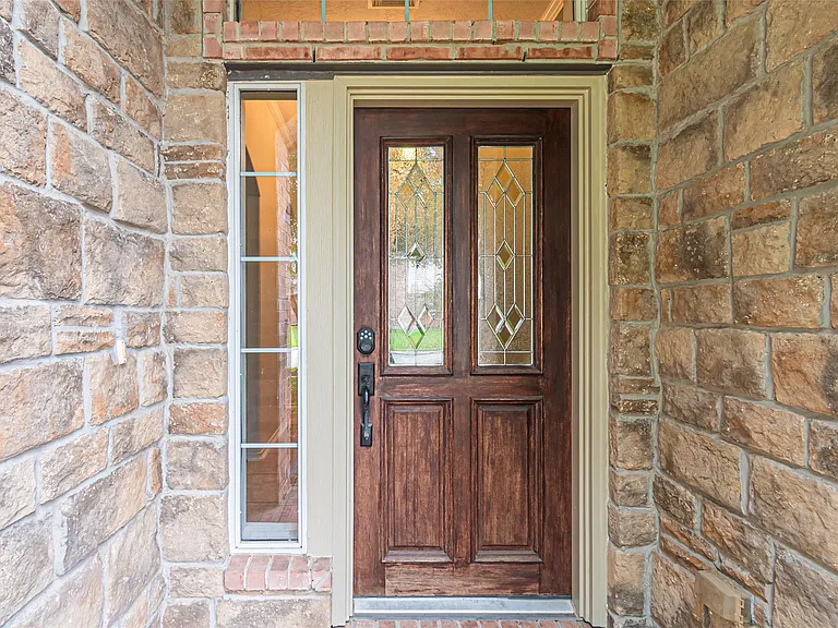 17911 Serene Shore Dr — Photo 8