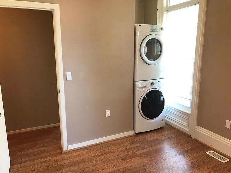 1140 Buffalo St #1 — Photo 12