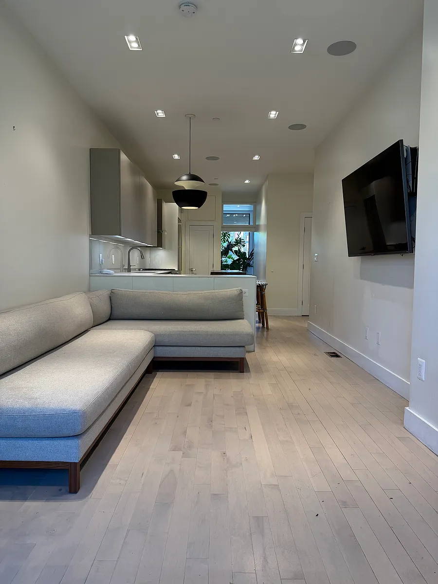 Living room - 1530 3rd St NW #1