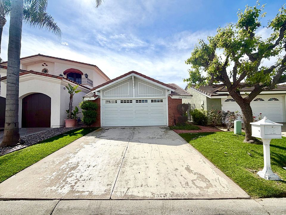 1st image of 24302 Ponchartrain Ln