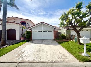 24302 Ponchartrain Ln, Lake Forest, CA 92630