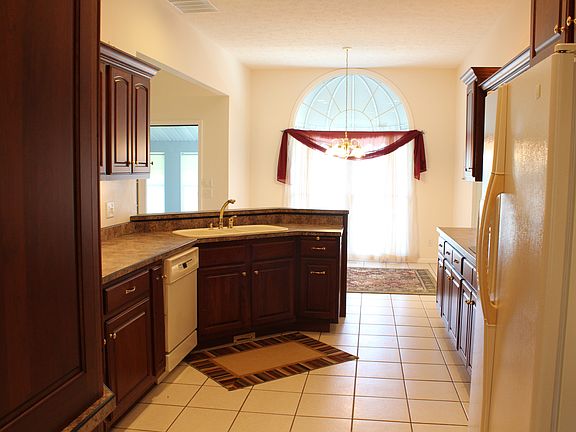 Kitchen/breakfast area